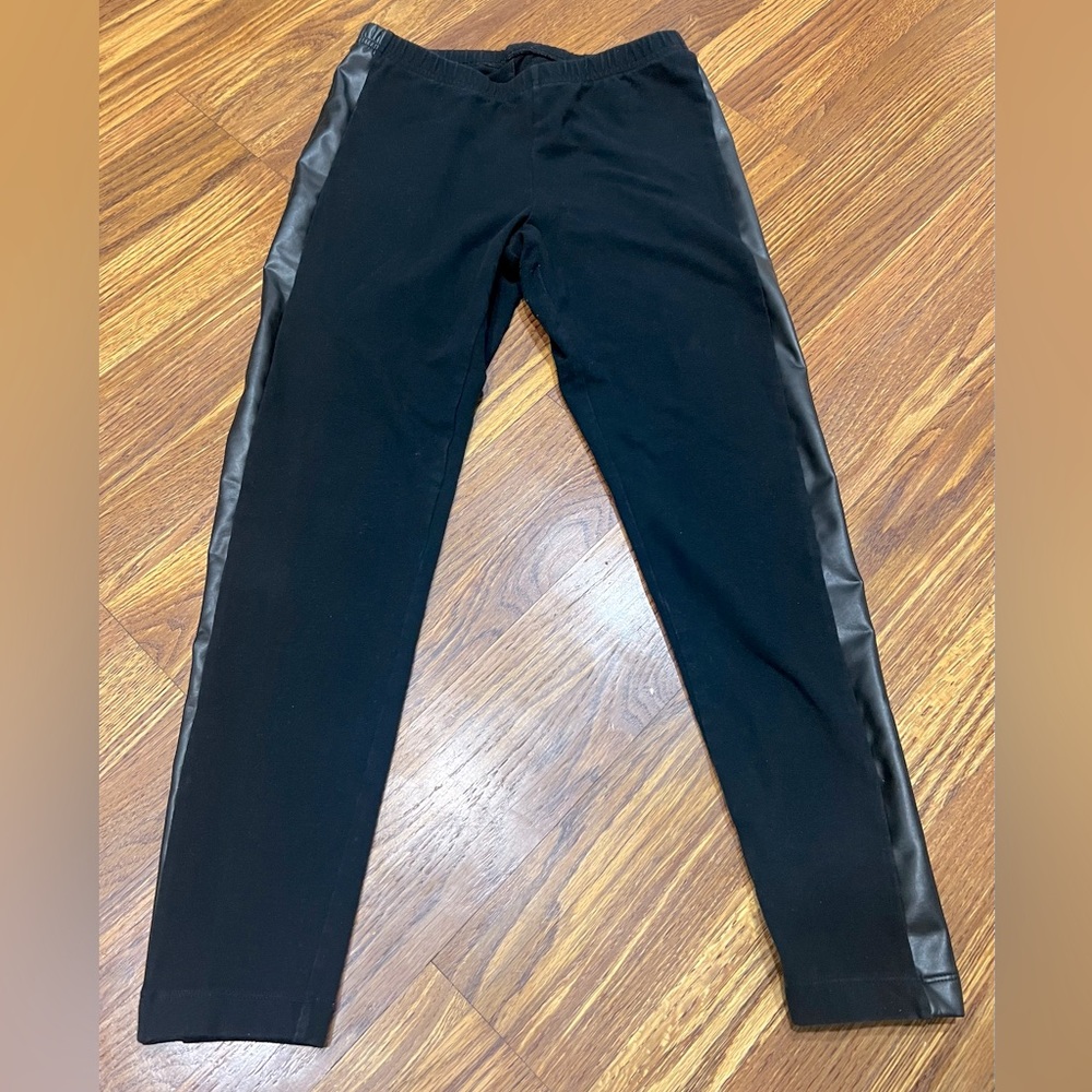 Old Navy Women’s Mid-rise Size Medium Leggings with Faux Leather Stripe
